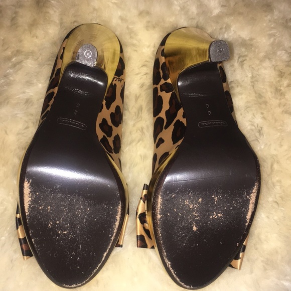 Coach Leopard Gold Heels PRICED TO SELL 💋 - Picture 5 of 7